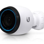 UVC-G4-PRO Cámara bala Ubiquiti UVC-G4-PRO 4K con zoom óptico 3X e IR 15m
