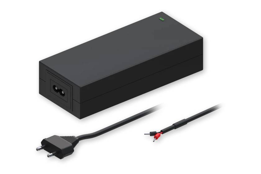201579 PR317EUA Teltonika Adaptador de corriente industrial europeo para routers y gateways Teltonika Networks. - Imagen 1